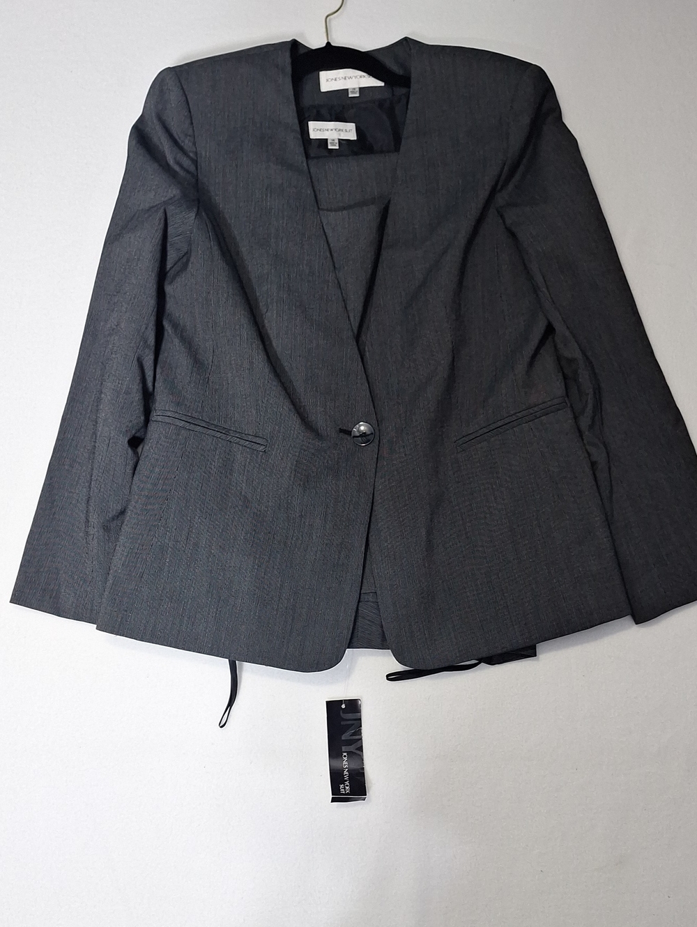 Jones New York Suit 3pc